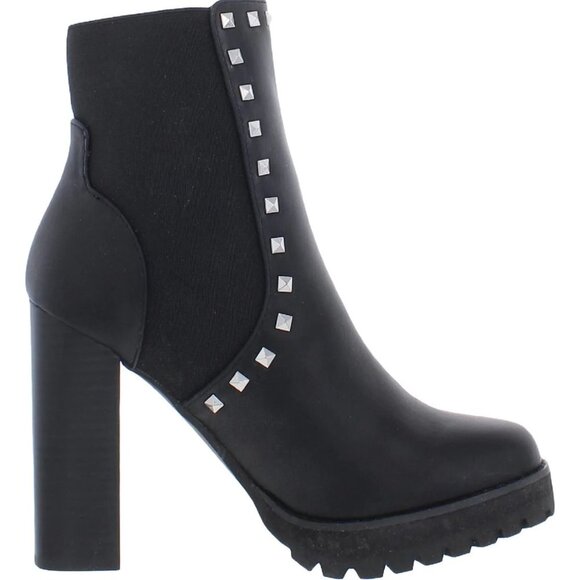 NEW WITH BOX STEVE MADDEN Black Brisa Ankle Boots with Silver Studs - Size 9 - Picture 4 of 15